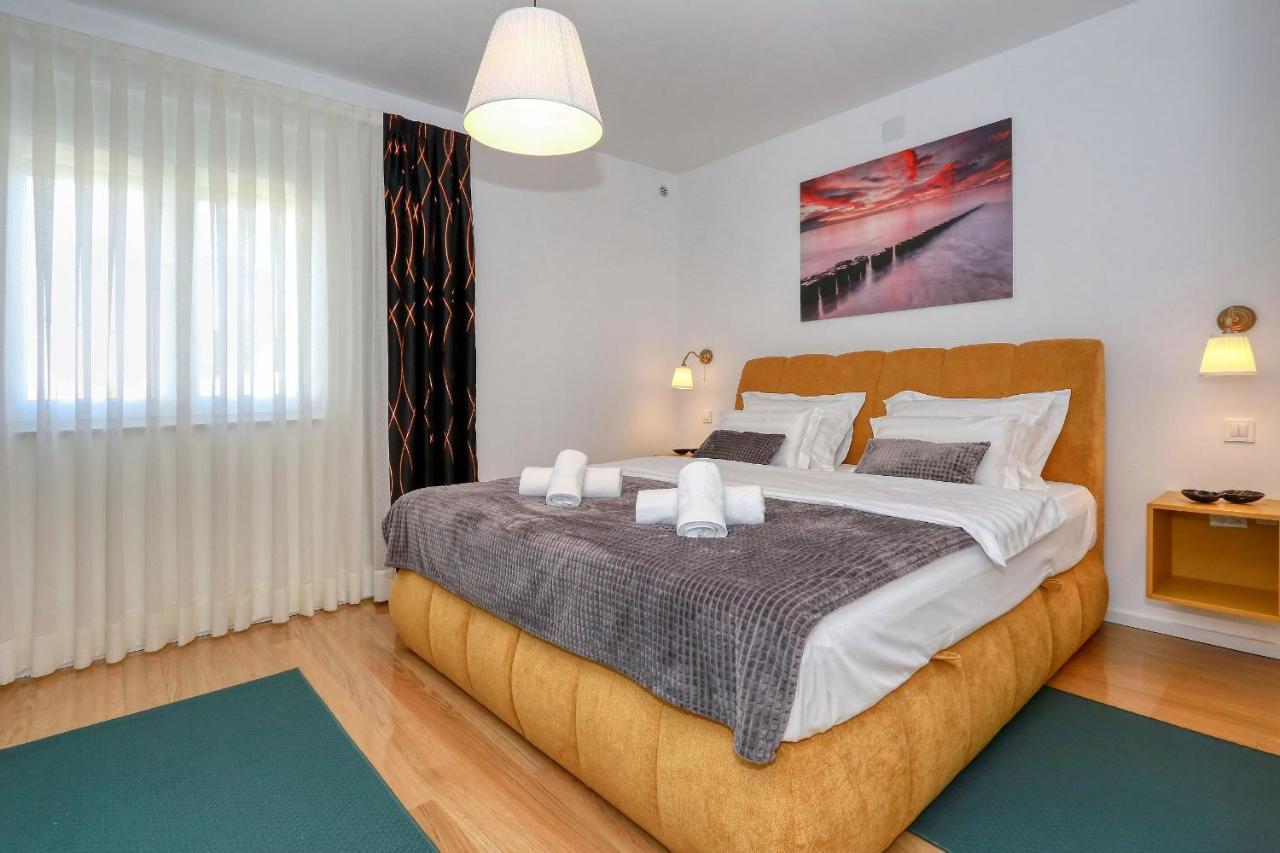 Luxury Apartments Hills Vir Exterior foto